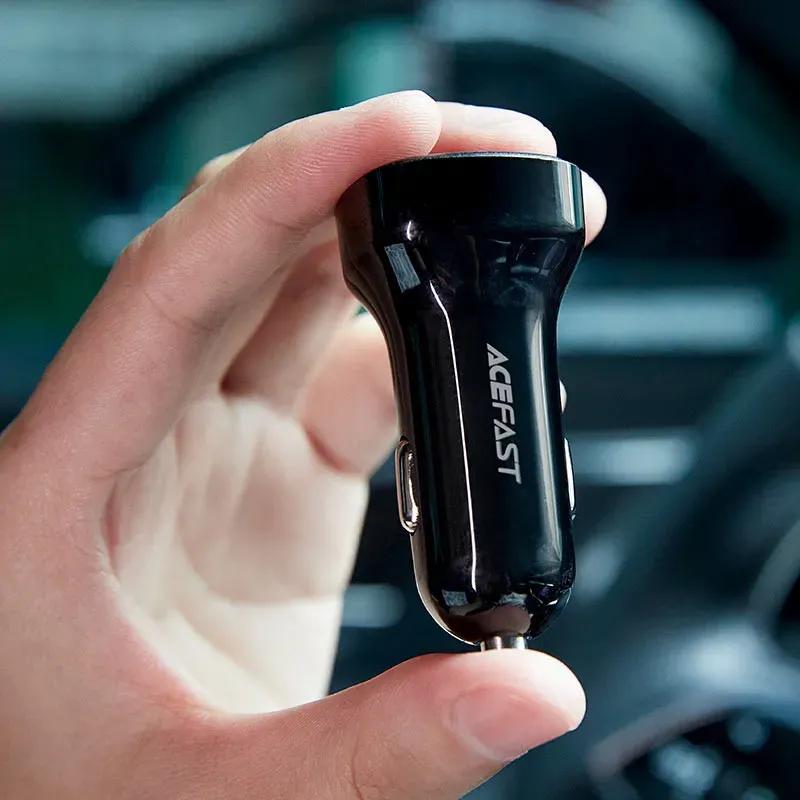 شارژر فندکی ایس فست مدل B4 توان 66 وات image gallery