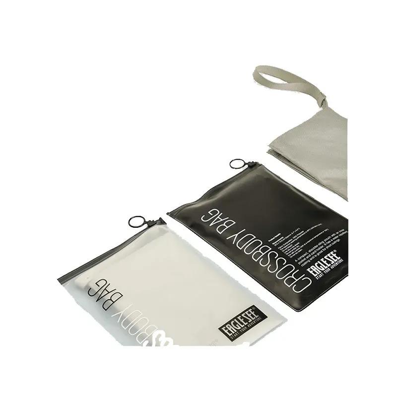 کیف کراس بادی ایگلسی Eaglesee Crossbody Bags image gallery